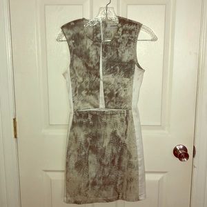 Fitted, stretchy dress, fun for date or party